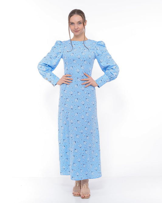 فستان ماكسي بطباعة زهور زرقاء فاخرة